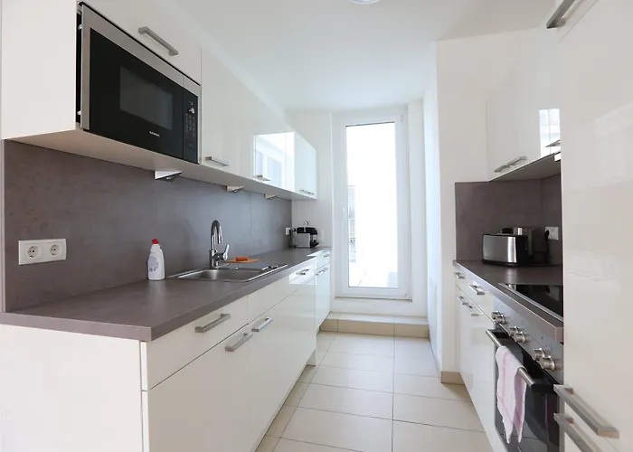 Apartment 4 Beds And - Contactless Check-in