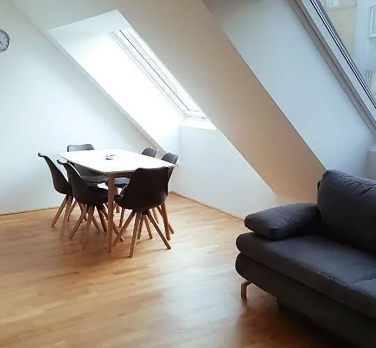 4 Beds And - Contactless Check-in Apartment Vienna